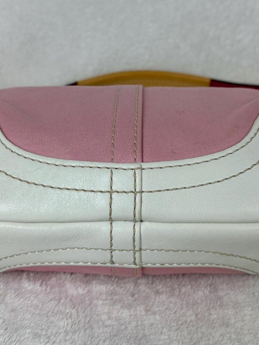 Vintage Y2K Coach Hampton/Soho Small Baby Pink Canvas Hobo - Picture 6 of 16